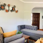 The Quiet Loft D'el Rey Golf Apartment
